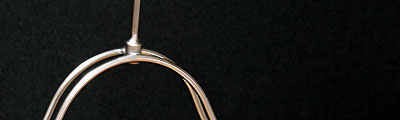溶接によりフックを固定